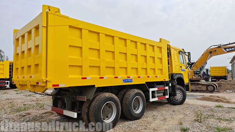 2nd Hand 6x4 Howo Dump Truck for Sale in Zambia