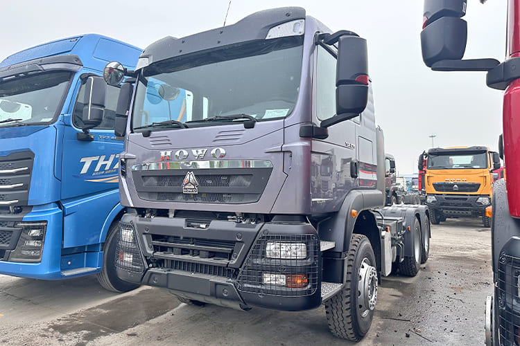 Sinotruk Used Howo 371 Trucks 10 Wheel for Sale in Nigeria