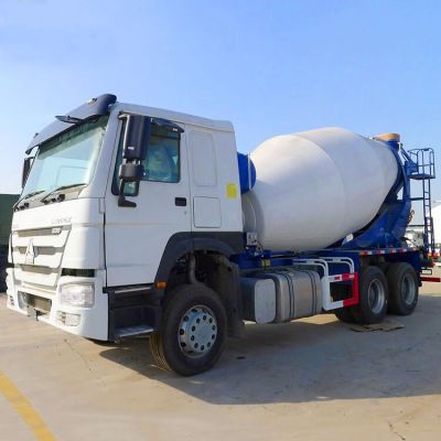 Used 6x4 8 Cbm Sinotruk Mixer Truck